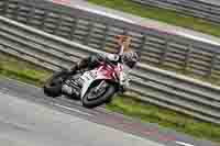 cadwell-no-limits-trackday;cadwell-park;cadwell-park-photographs;cadwell-trackday-photographs;enduro-digital-images;event-digital-images;eventdigitalimages;navarra;no-limits-trackdays;peter-wileman-photography;racing-digital-images;trackday-digital-images;trackday-photos